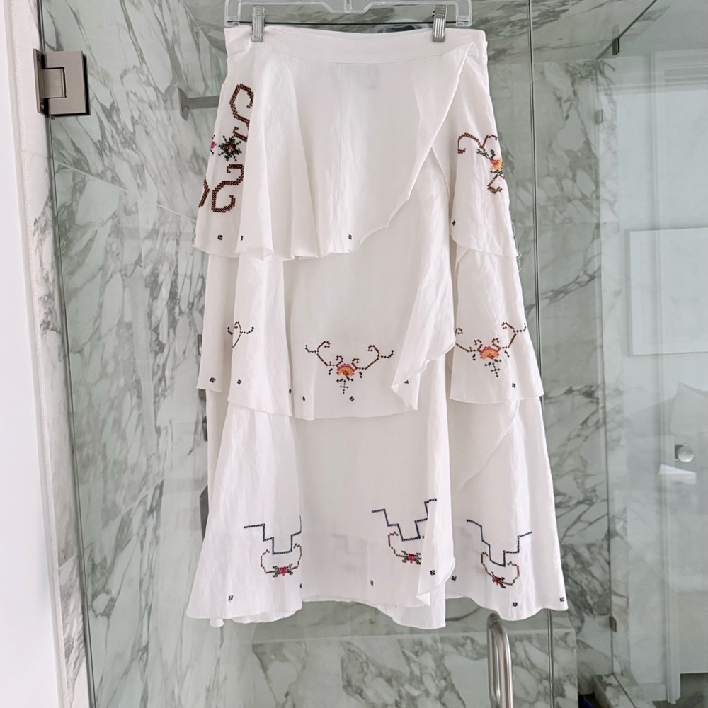 Berenice Embroidered Tiered Skirt – Size 38
